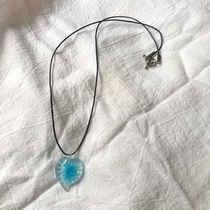 Beautiful blue flower necklace!